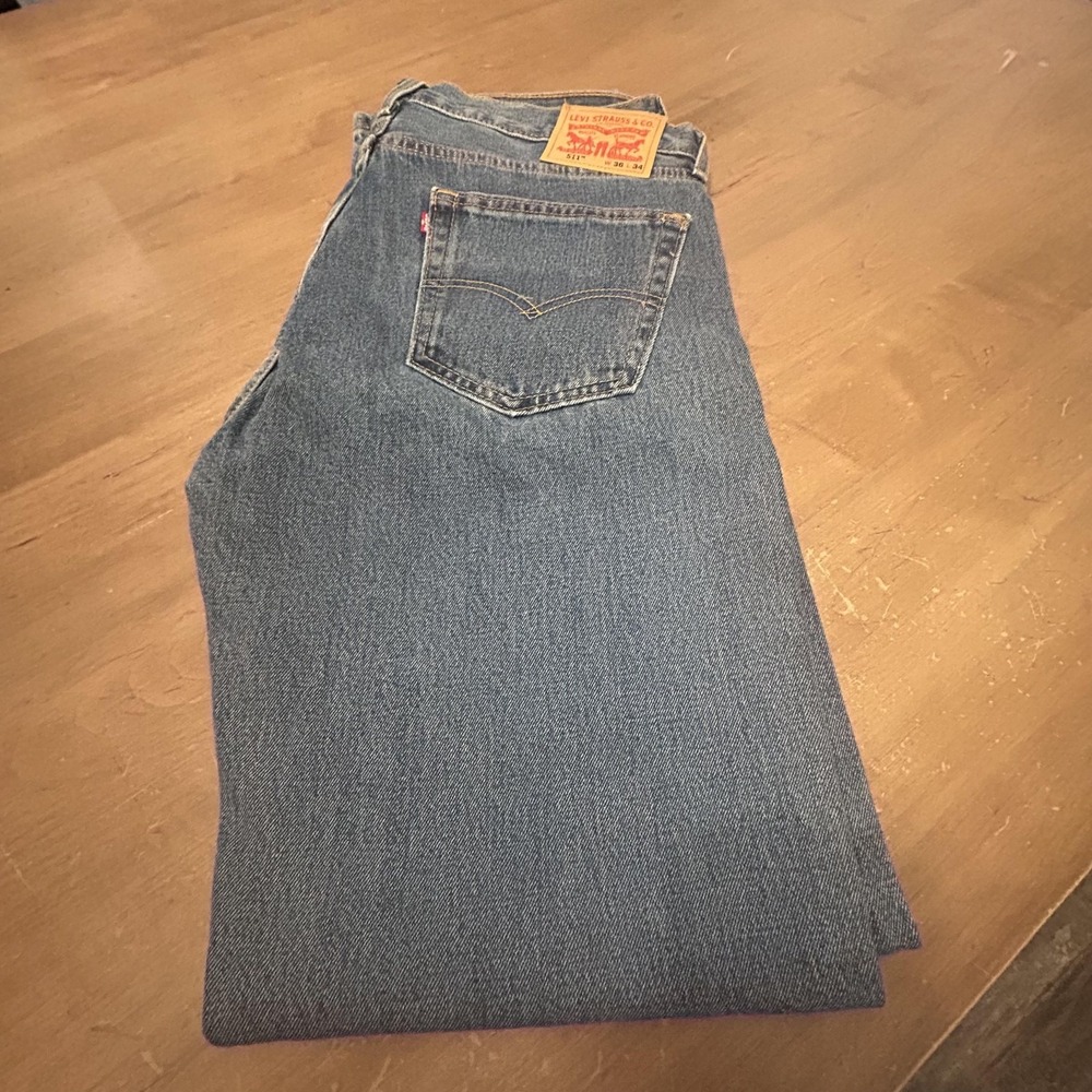 Levis 511 Mens Jeans 36x34 Blue Denim Slim Fit Zip Fly 5-Pocket Classic